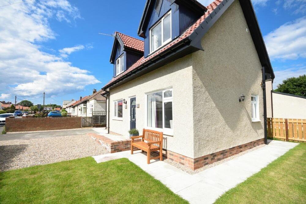 The Chevy Villa Seahouses Exterior photo